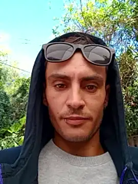 Snapshot of fransixxx chatting on March 22, 2026, 4:32 pm fransixxx online show from March 22, 2026, 4:32 pm