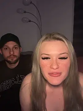 Snapshot of tiiffyy chatting on April 8, 2026, 2:55 am tiiffyy online show from April 8, 2026, 2:55 am