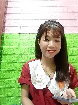 Snapshot of AmyLinee01 chatting on June 28, 2026, 12:27 am AmyLinee01 online show from June 28, 2026, 12:27 am