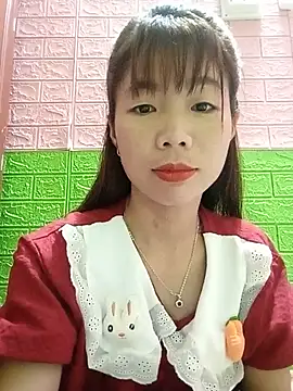 Snapshot of AmyLinee01 chatting on July 7, 2026, 4:48 am AmyLinee01 online show from July 7, 2026, 4:48 am