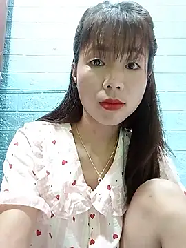 Snapshot of AmyLinee01 chatting on July 21, 2026, 4:15 am AmyLinee01 online show from July 21, 2026, 4:15 am