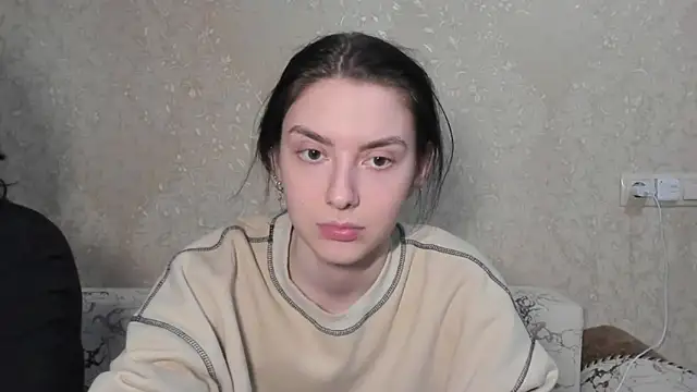 Snapshot of muuur_love231 chatting on June 21, 2026, 10:12 pm muuur love231 online show from June 21, 2026, 10:12 pm