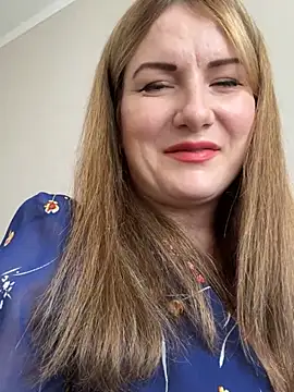 Snapshot of Susan_Wright chatting on July 16, 2026, 10:54 am Susan Wright online show from July 16, 2026, 10:54 am