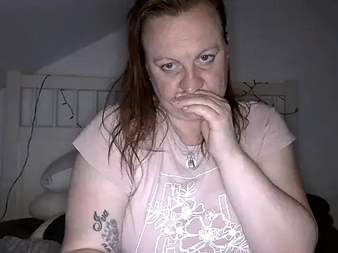 Snapshot of HotPussy785 chatting on May 10, 2026, 8:25 pm HotPussy785 online show from May 10, 2026, 8:25 pm