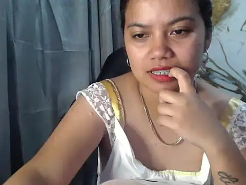 Snapshot of deseyy chatting on April 8, 2026, 6:52 pm deseyy online show from April 8, 2026, 6:52 pm