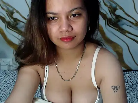 Snapshot of deseyy chatting on April 14, 2026, 8:48 pm deseyy online show from April 14, 2026, 8:48 pm
