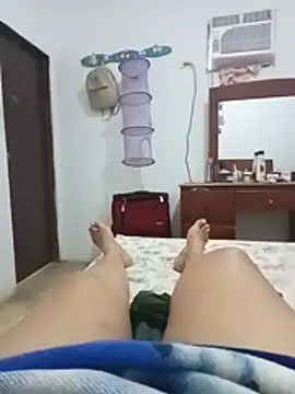 sexymomsn online show from July 1, 2026, 5:34 pm