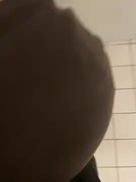 cherrygirl00 online show from April 8, 2026, 7:58 pm