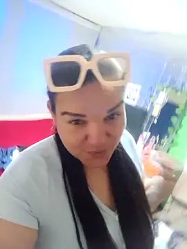 Zuleyka 69 online show from April 10, 2026, 2:33 pm