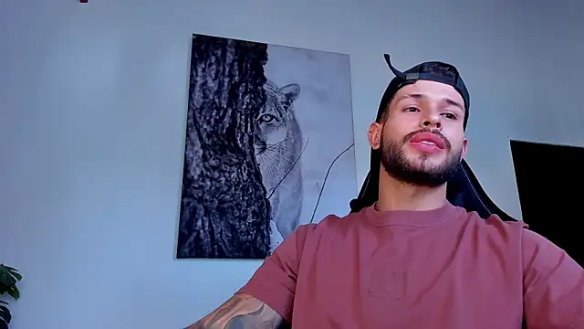 Santos ramirez1 online show from June 21, 2026, 2:19 pm