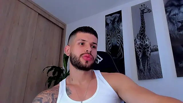 Santos ramirez1 online show from July 22, 2026, 2:09 pm
