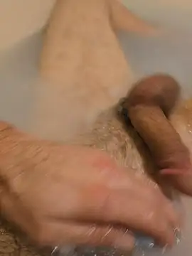 Snapshot of Kyle-1 chatting on April 10, 2026, 2:17 am Kyle-1 online show from April 10, 2026, 2:17 am