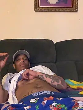 PHAT FTM KLIT87 online show from April 11, 2026, 11:53 pm