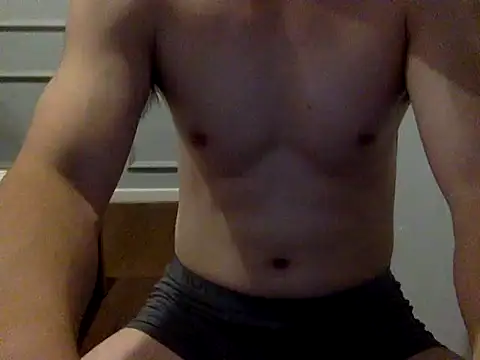 17Komodo online show from March 24, 2026, 2:55 pm