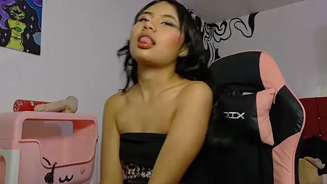 Nubeseliminadas online show from June 10, 2026, 12:33 am