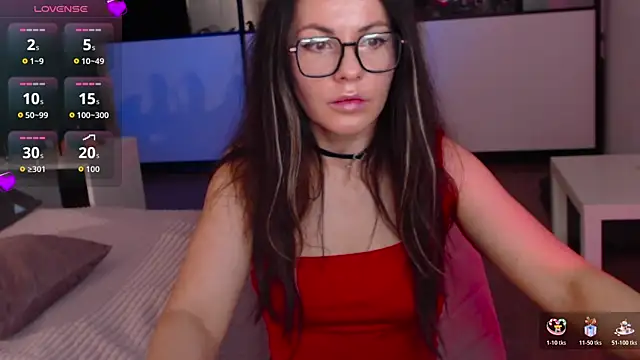purrAmelinaa online show from April 3, 2026, 5:44 pm