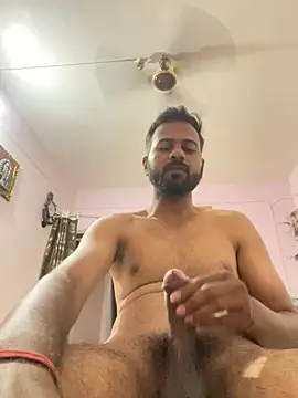 Wildlovee online show from July 16, 2026, 7:58 am