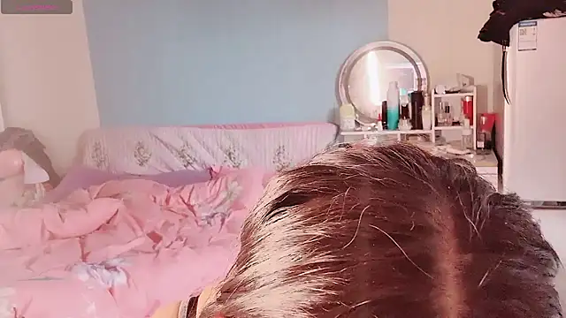 zhenzhen bb online show from March 30, 2026, 5:52 am