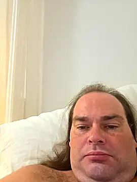 Snapshot of RickErtler chatting on June 26, 2026, 7:46 am RickErtler online show from June 26, 2026, 7:46 am