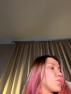 Snapshot of cyberleah chatting on May 6, 2026, 4:45 pm cyberleah online show from May 6, 2026, 4:45 pm