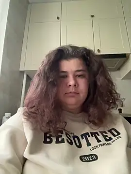 curly elise online show from March 31, 2026, 2:28 pm