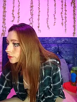 Amber prada online show from April 22, 2026, 9:16 pm