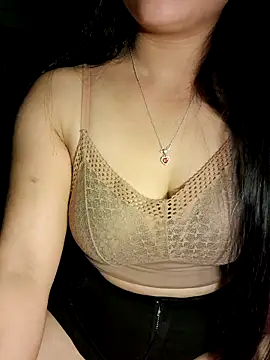 Bella-ox19 online show from March 23, 2026, 12:53 pm