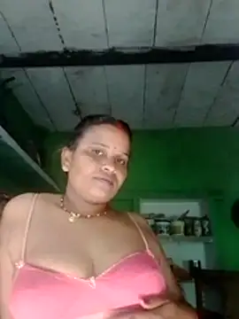 Shivani09900 online show from July 7, 2026, 9:13 am