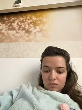 Snapshot of AForbiddenFlower chatting on March 31, 2026, 6:25 am AForbiddenFlower online show from March 31, 2026, 6:25 am