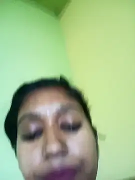 bannerjeesneha20 online show from April 30, 2026, 1:45 am