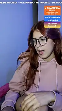 Snapshot of ImSoll_ chatting on June 17, 2026, 12:02 am ImSoll online show from June 17, 2026, 12:02 am