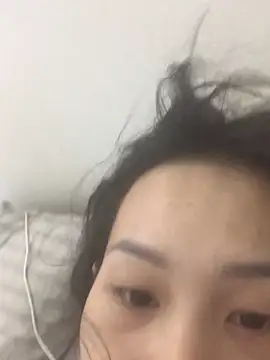 Yuri k2 online show from March 28, 2026, 2:38 pm