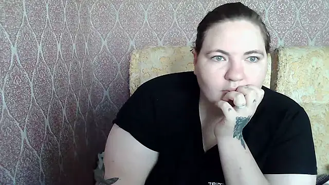 Snapshot of ElviraOreilllyX chatting on May 14, 2026, 7:26 am ElviraOreilllyX online show from May 14, 2026, 7:26 am