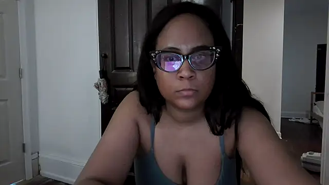 biancadoesit online show from April 16, 2026, 9:39 pm