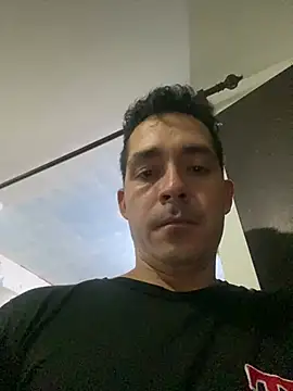 Gabriel leon33 online show from June 21, 2026, 12:13 am