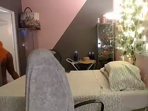 choquitolove1 online show from March 27, 2026, 5:12 pm