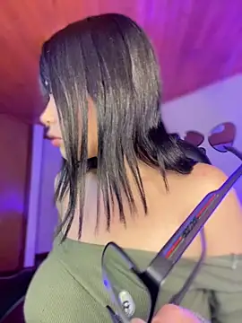 Violetaa pink18 online show from April 8, 2026, 2:06 pm