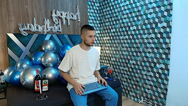 Joaho Fernandez online show from July 8, 2026, 9:41 pm