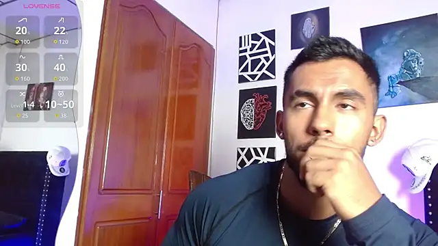 romanpearce  online show from July 7, 2026, 5:39 pm