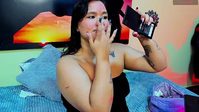 natasha adam21 online show from May 9, 2026, 12:27 am