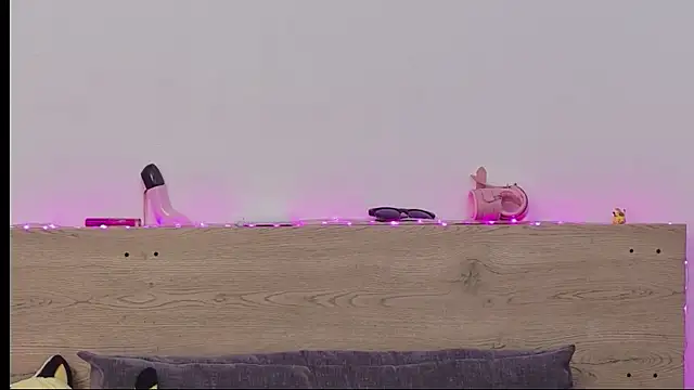 Sweet Alice S online show from April 23, 2026, 12:29 pm