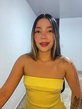 Snapshot of Catalina_bel chatting on June 11, 2026, 3:15 am Catalina bel online show from June 11, 2026, 3:15 am