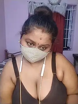 Snapshot of Tamil-Dhara chatting on May 21, 2026, 6:15 pm Tamil-Dhara online show from May 21, 2026, 6:15 pm