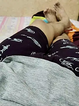 Snapshot of Stoner--Joy7 chatting on March 25, 2026, 10:54 am Stoner--Joy7 online show from March 25, 2026, 10:54 am