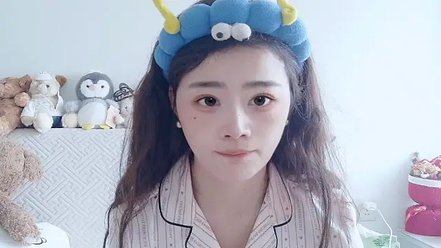 cc-8 online show from April 19, 2026, 6:24 am