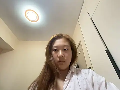 tutu512 online show from April 22, 2026, 10:39 am