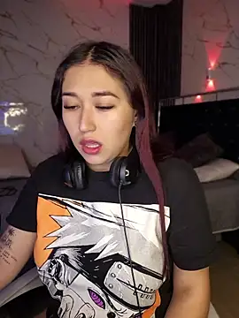 Sarah Bloom online show from April 11, 2026, 1:43 am