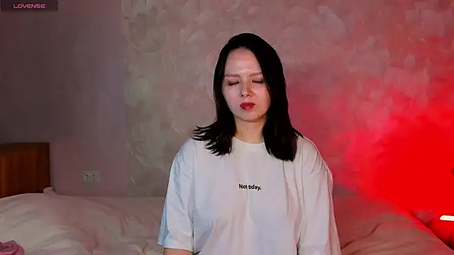 miss teasee online show from April 19, 2026, 10:14 am