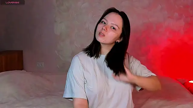 miss teasee online show from April 22, 2026, 10:06 am