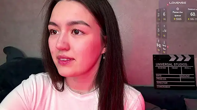 lilysolar online show from May 7, 2026, 5:40 pm